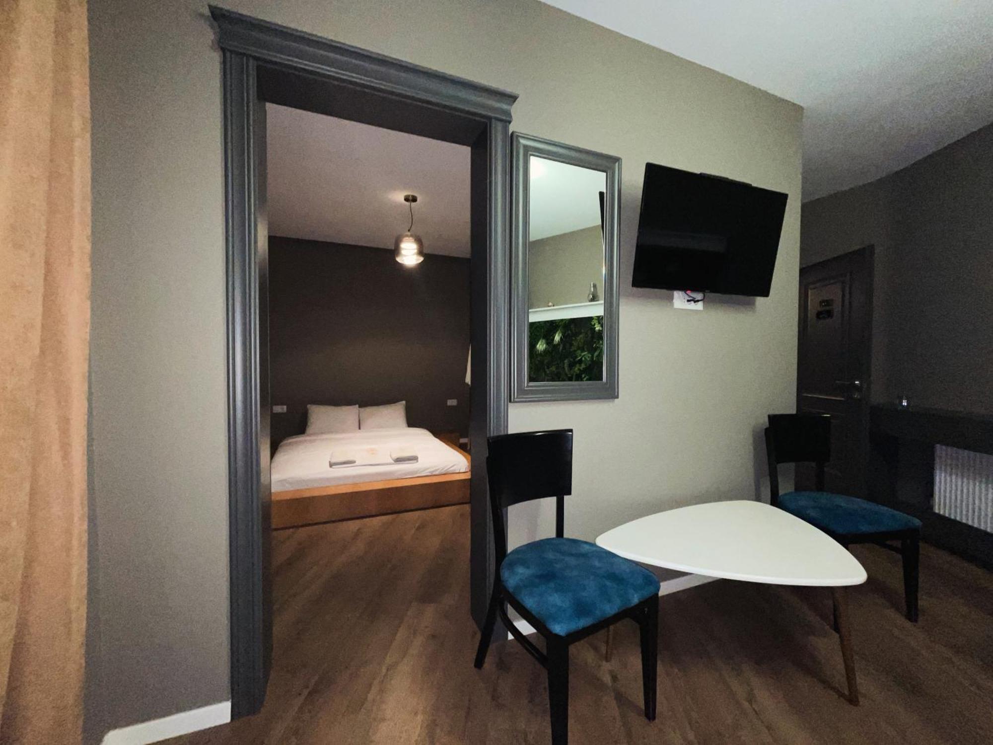 Grand Jnk Boutique Hotel Kukes Bagian luar foto