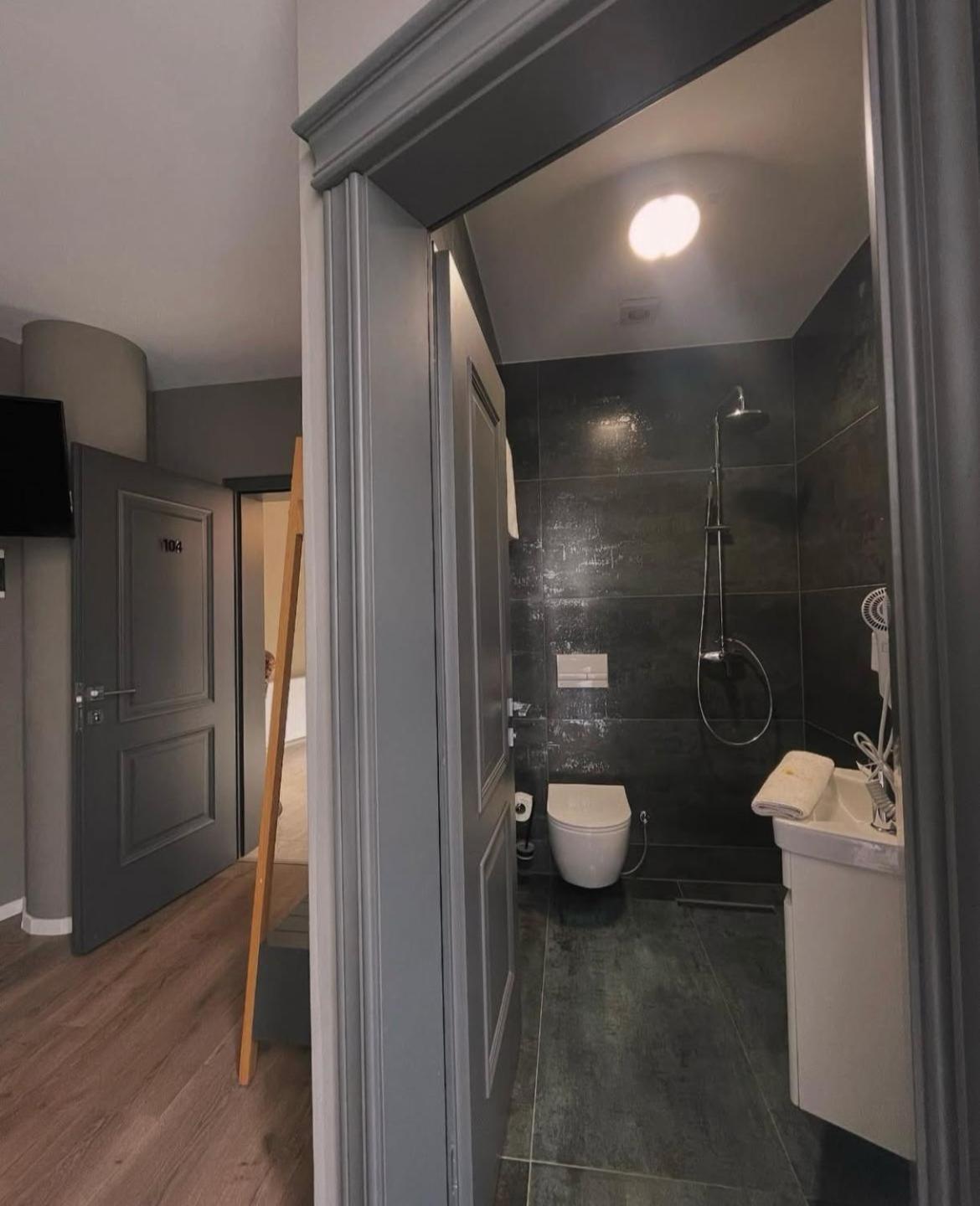 Grand Jnk Boutique Hotel Kukes Bagian luar foto