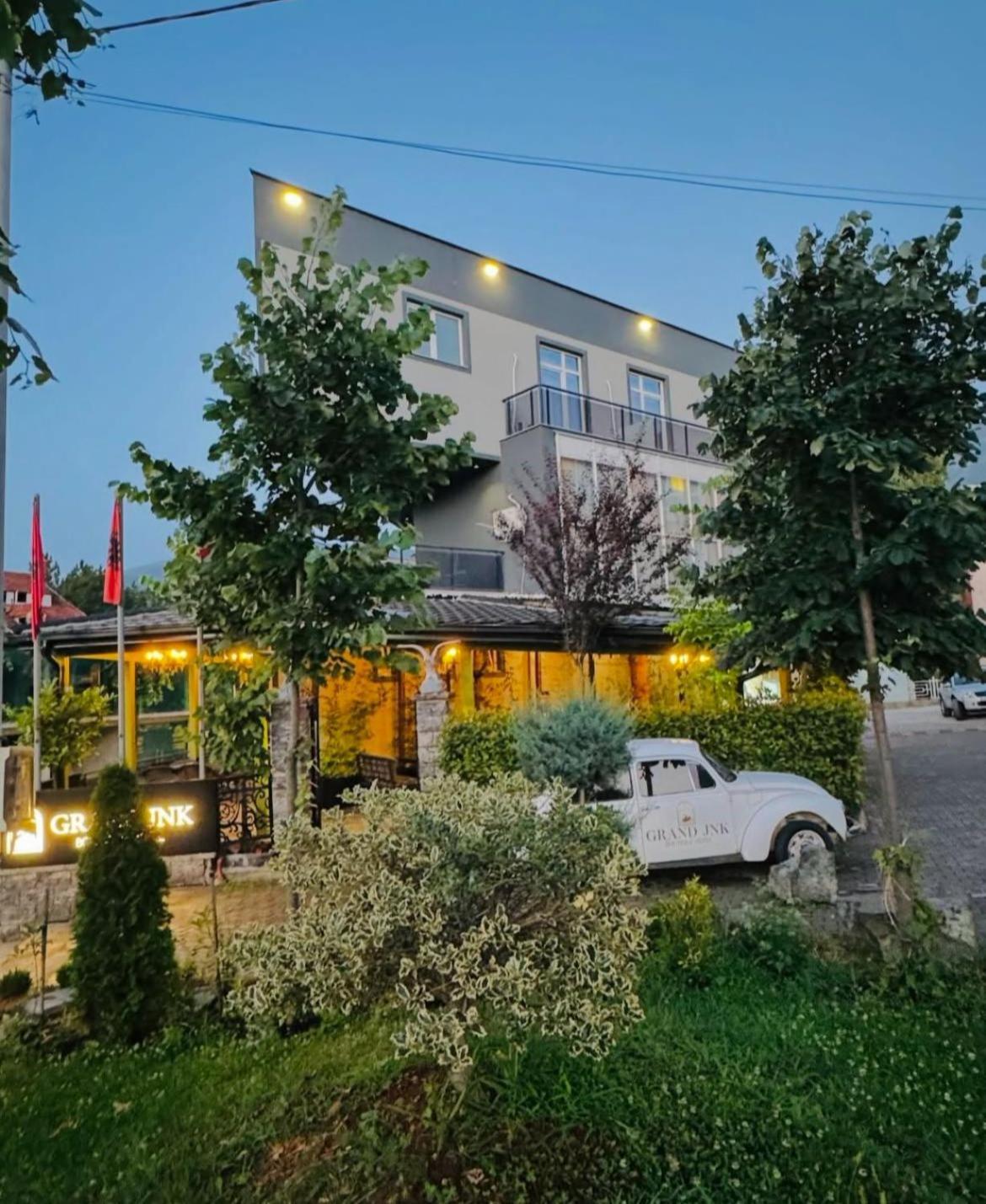 Grand Jnk Boutique Hotel Kukes Bagian luar foto